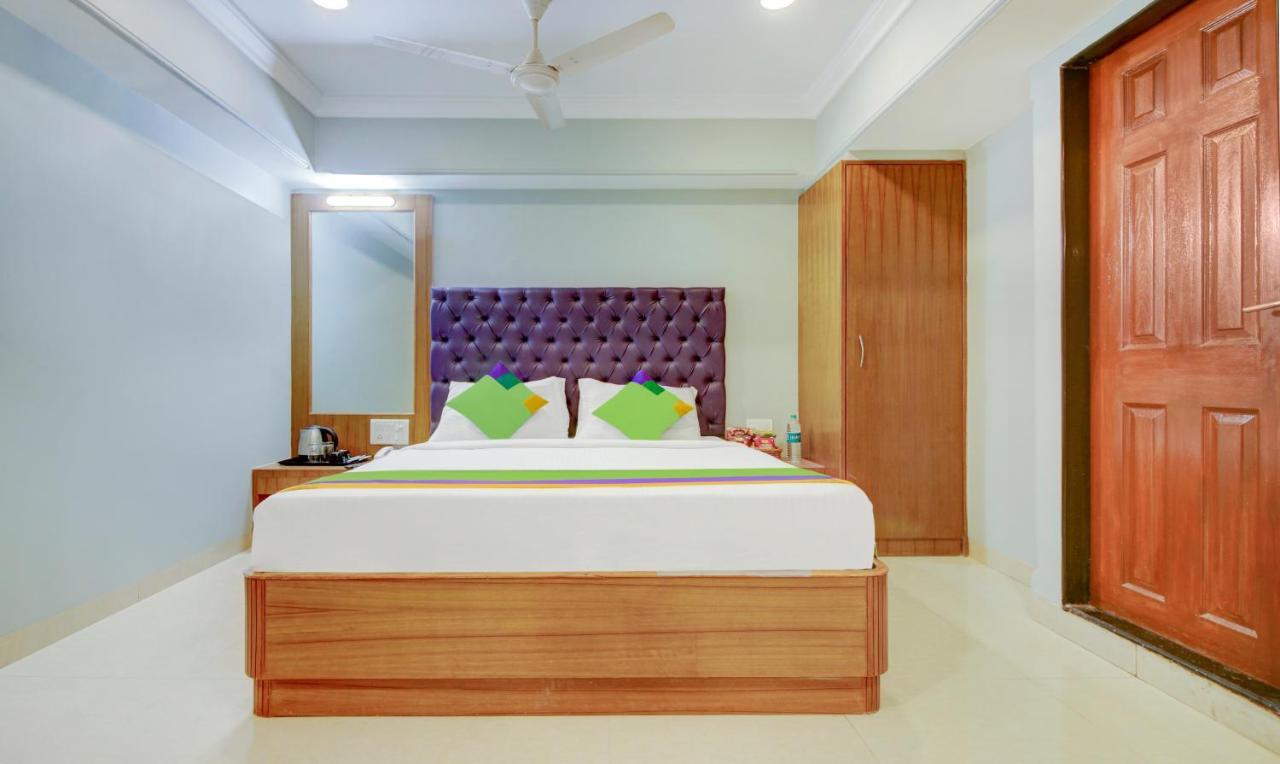 Hotel Treebo Cruz Royale Santacruz West Bombay Esterno foto